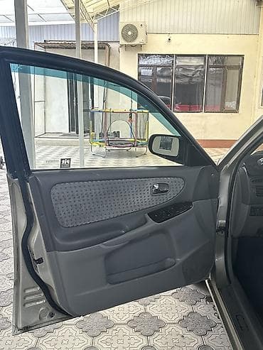 бампер mazda demio: Mazda 626: 2000 г., 2 л, Механика, Бензин, Седан — 10