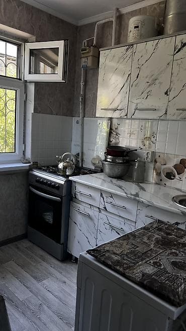 Кыймылсыз мүлк: 2 бөлмө, Менчик ээси, Жаныбарлары жок, 6 айдан баштап, Жарым -жартылай эмереги бар — 2