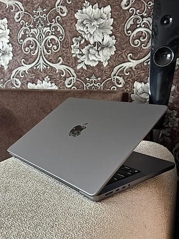apple m3 pro: Для программирования, Б/у, Apple M3, ОЗУ, RAM: 8 ГБ, В рассрочку — 3