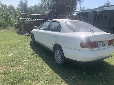 Mitsubishi Carisma: 1995 г., 1.8 л, Механика, Бензин, Седан — 3