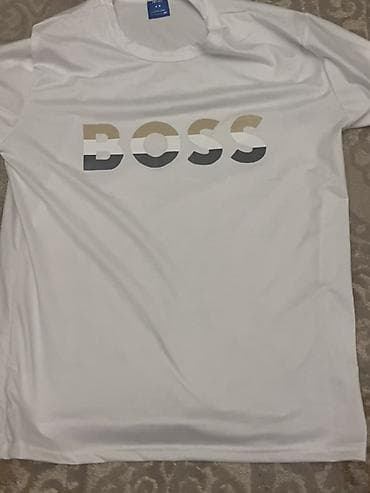 Футболки: Футболка с принтом BOSS - Базовая футболка с коротким рукавом и — 1