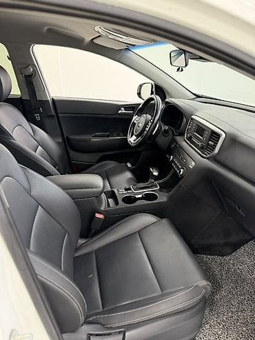 Продажа авто: Kia Sportage: 2021 г., 2 л, Автомат, Бензин, Кроссовер — 4