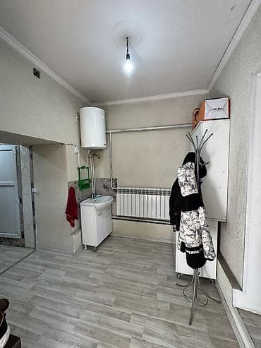 кольбаева: 🔥СРОЧНО ПРОДАЕТСЯ 🔥 🏠 4 х комнатная квартира барачного типа 37 м2 по — 10