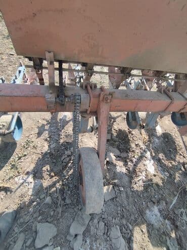 молочное оборудование: Продам культиватор под кукурузу и свеклу.ЗВОНИТЕ ПО НОМЕРУ ТЕЛЕФОНА — 8