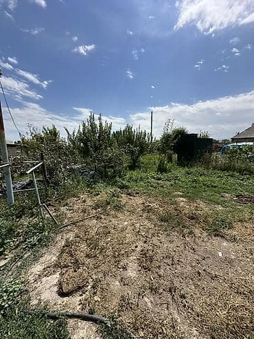 Дома: 📍 В Сокулуке продаётся дом на участке 7 соток. 🏡Площадь дома — 3