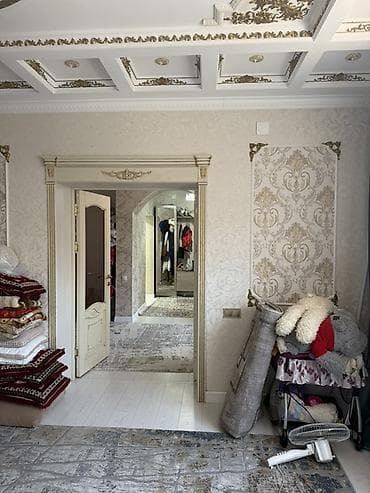 Дома: 250 м², 9 комнат, Без подселения — 7