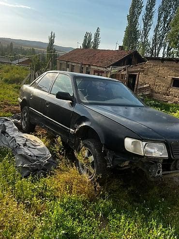 mini cupper: Audi 100/S4 (C4), черный седан, ориентировочно начало–середина 1990‑х — 2