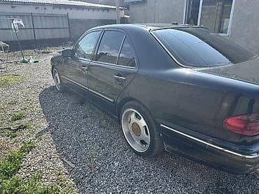 на 210 мерседес: Mercedes-Benz E-Class: 2000 г., 3.2 л, Автомат, Бензин, Седан — 3