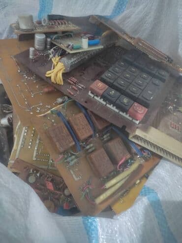 изготовим любые печати без документов: Куплю гаражное барахлокладовки, подвалы,,платы якоря, моторы — 9