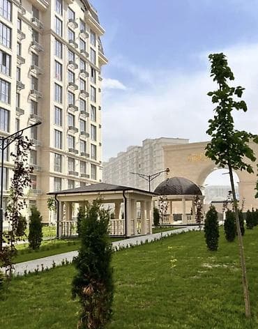 сити центр: Срочно! 1-комнатная в ЖК «Елисейские поля» 📍 Южная часть Бишкека 🏢 — 2