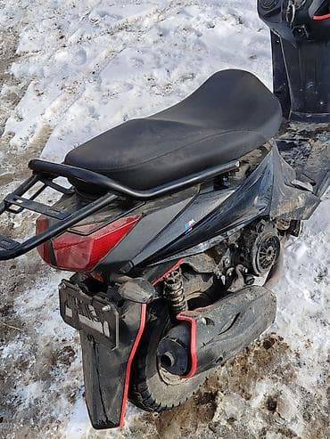 Скутеры: Тип скутера 160 куб. см, Бензин — 2