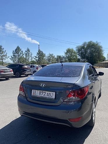 subaru aksent: Hyundai Accent: 2014 г., 1.6 л, Механика, Бензин, Седан — 4