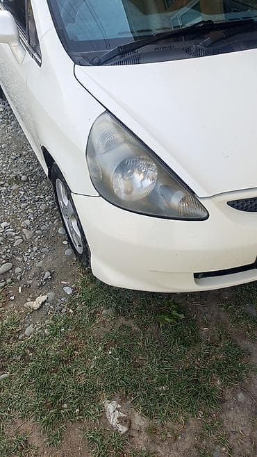 заглушка хонда: Honda Fit: 2004 г., Автомат, Бензин, Хэтчбэк — 3