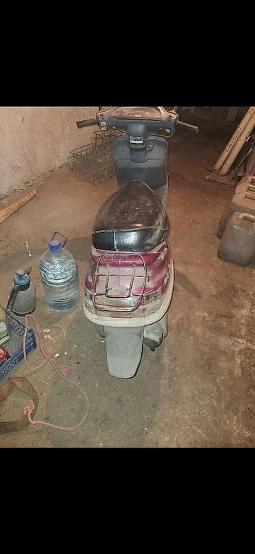 мопед сузуки: Скутер Daelim Tact (Honda) - Марка/модель: Daelim. 70km Не рабочий — 3