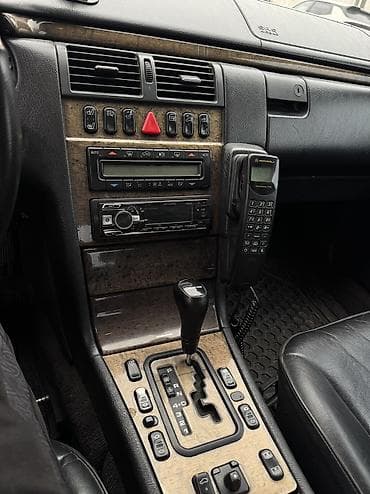 акумлятор 230: Mercedes-Benz E-Class: 1999 г., 2.4 л, Автомат, Бензин, Седан — 6