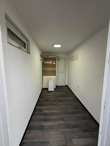 Сдаю небольшое изолированное помещение формата бокса/кабинета. -