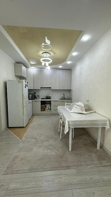 кекеев: 2 комнаты, 62 м², Элитка, 10 этаж, Дизайнерский ремонт — 1