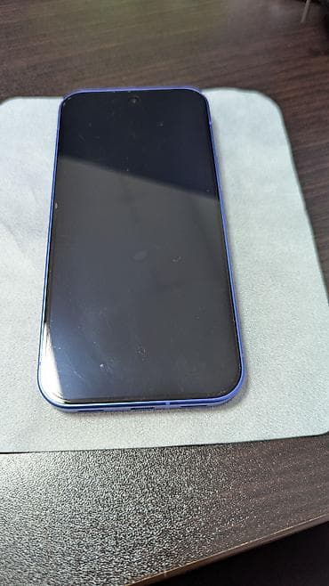 Техника жана электроника: Google Pixel 10, Колдонулган, 128 ГБ, түсү - Көк, eSIM — 2