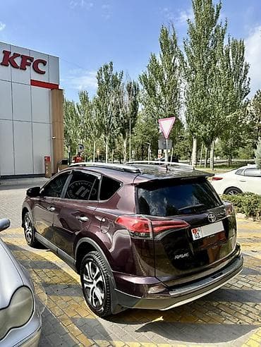 Транспорт: Toyota RAV4: 2017 г., 2.5 л, Автомат, Бензин, Кроссовер — 2