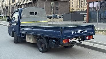 монитор портер 2: Hyundai Porter II, компактный бортовой грузовик в синем цвете — 3