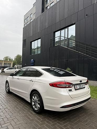 вмятина: Ford Fusion: 2017 г., 1.5 л, Автомат, Бензин, Седан — 4
