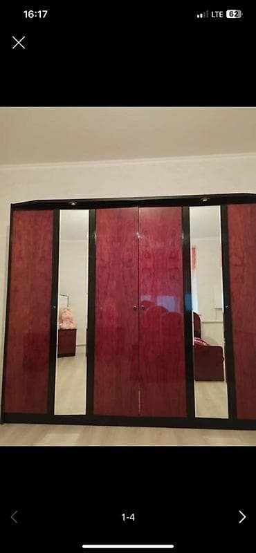 авто вешалка: Спальный гарнитур в классическом стиле, цвет красное дерево с черными — 1