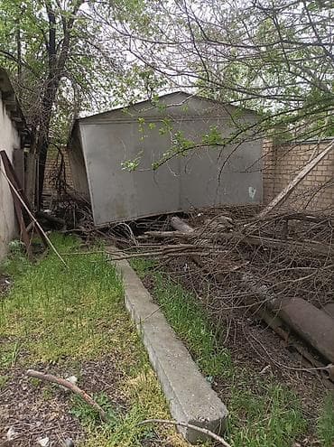 Металлический гараж (бокс) разборный. - Материал: стальной лист