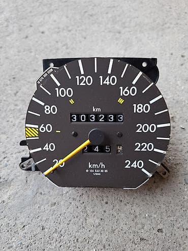 Спидометр 240км
Мерседес 124