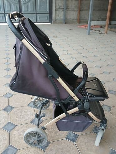 прогулочную коляску simplicity: Коляска, цвет - Черный — 6