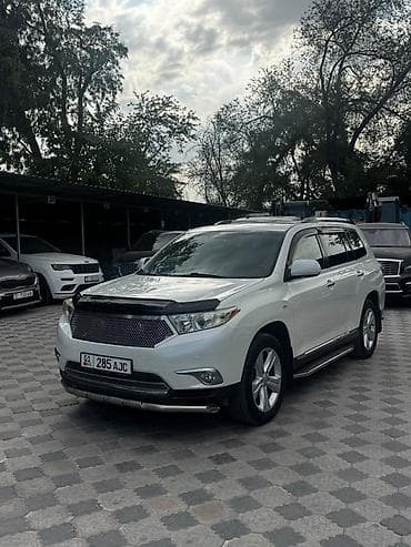 low ll: Toyota Highlander: 2013 г., 3.5 л, Автомат, Бензин, Кроссовер — 5