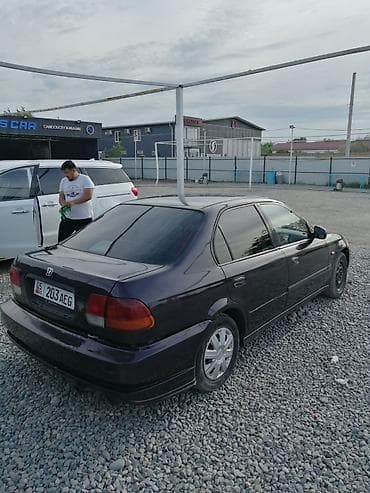 сивик 1996: Honda Civic: 1998 г., 1.5 л, Механика, Бензин, Седан — 2