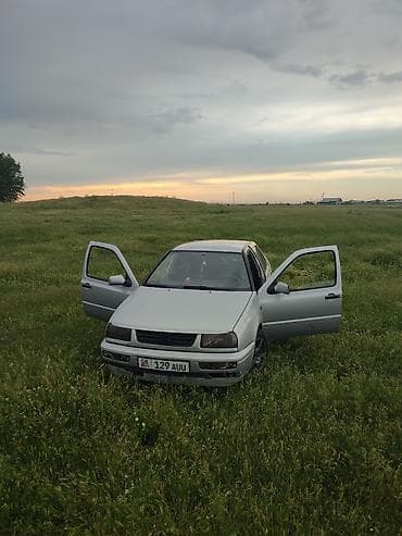 автомат венто: Volkswagen Vento: 1995 г., Механика, Бензин, Седан — 5