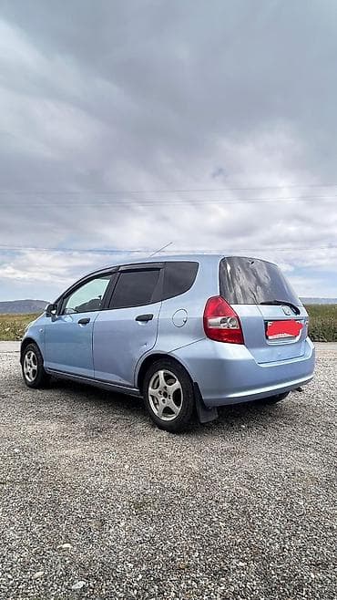 Honda Jazz: 2004 г., 1.3 л, Механика, Бензин, Хэтчбэк — 8