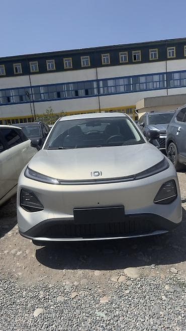 Changan Qiyuan Q05: 2026 г., Автомат, Электромобиль, Внедорожник — 2