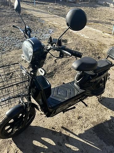 самый дешёвый электроскутер: Скутеретта 50 куб. см, Электро, Новый — 1