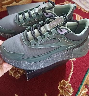 nike react: Мужские кроссовки, 39, 39.5, Demix, Б/у, цвет - Зеленый — 1