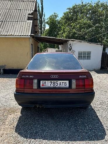 lexsus 300: Audi 80: 1989 г., Механика, Бензин, Седан — 3