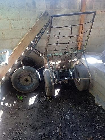 Үй жана бакча: Бакча жана курулуш дөңгөлөк жана араба, Болот, Эки дөңгөлөктүү, Колдонулган, Чекене — 1