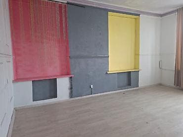 15 кв: Сдается помещения( 45кв.м)(35кв.м)в центре г.Каракол на втором этаже — 2