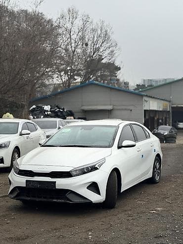 Kia K3: 2021 г., 1.6 л, Автомат, Бензин, Седан