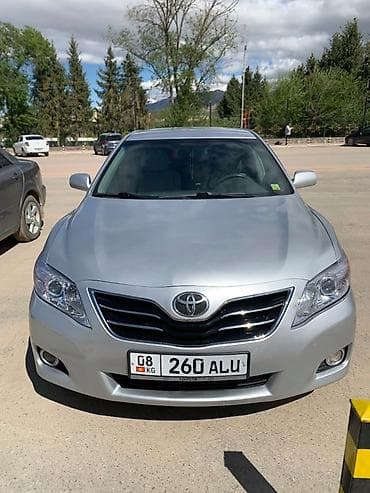 Унаа сатуу: Toyota Camry: 2009 г., 2.4 л, Кол менен иштөөчү, Бензин, Седан — 1