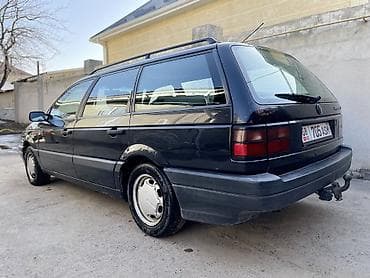 i bus: Volkswagen Passat Variant: 1993 г., 1.8 л, Механика, Бензин, Универсал — 4