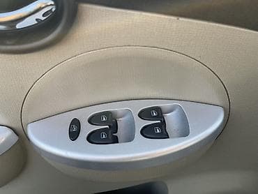 bew e39: LIFAN Smily: 2012 г., 1.3 л, Механика, Бензин, Хэтчбэк — 5