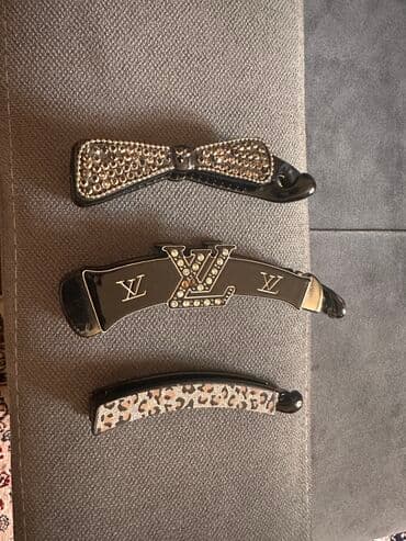 заколка: Заколки бананы новые каждую отдам при покупке всех сразу! Отдельно по — 1