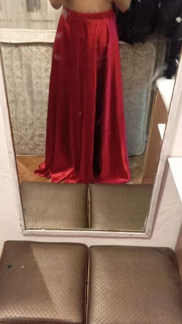 Длинная юбка из атласной ткани - Цвет: насыщенный красный (бордовый