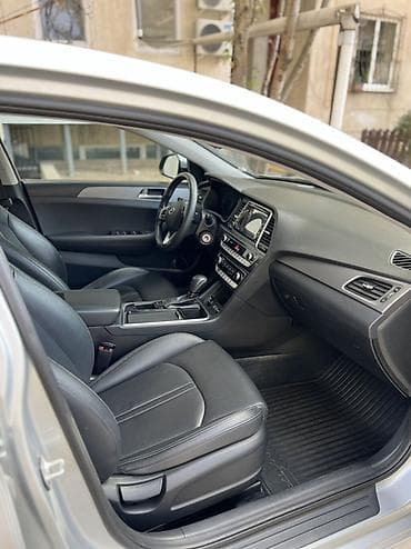 Hyundai Sonata: 2018 г., 2 л, Автомат, Бензин, Седан — 5