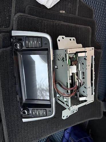 spark 2: Б/у, 2-DIN, 9 ", Apple Carplay, Без системы — 2