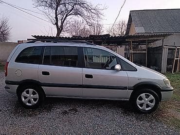 daf 2001: Opel Zafira: 2000 г., 1.8 л, Механика, Бензин, Минивэн — 4