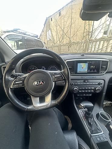 авто выкуб: Kia Sportage: 2018 г., 2 л, Автомат, Дизель — 5