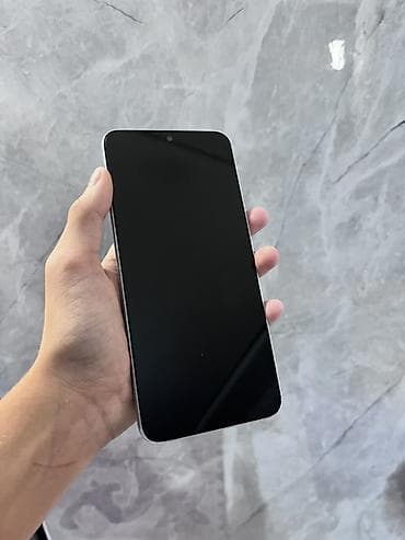 w king: Samsung Galaxy A35 5G, Б/у, 128 ГБ, цвет - Белый, 1 SIM — 3